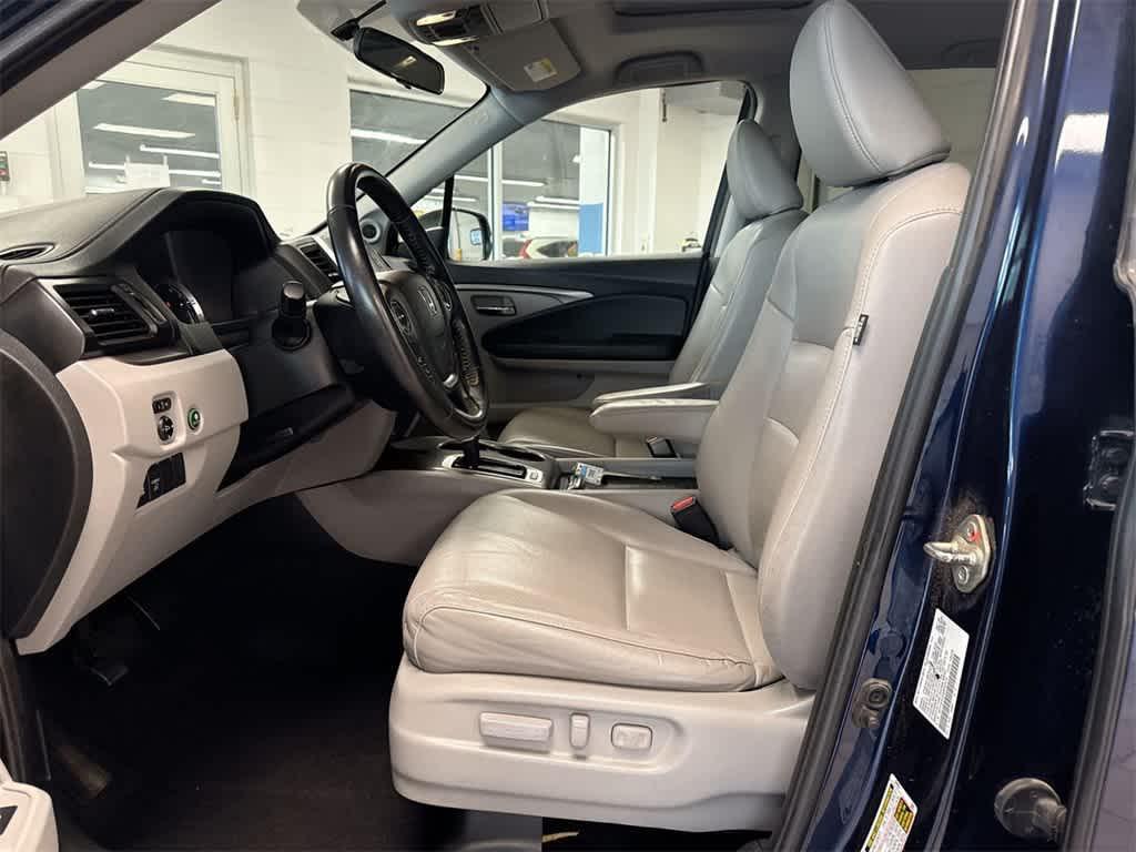 used 2019 Honda Ridgeline car, priced at $27,889