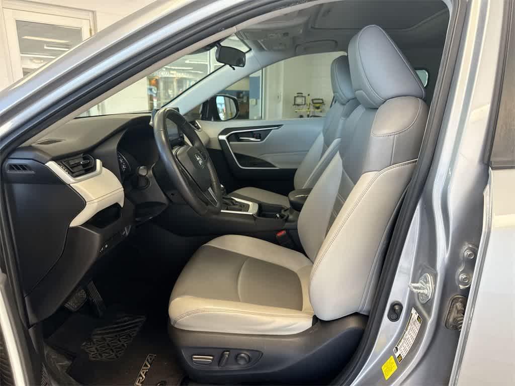 used 2021 Toyota RAV4 car, priced at $21,797