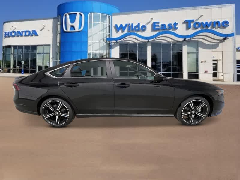 new 2025 Honda Accord Hybrid car, priced at $33,615