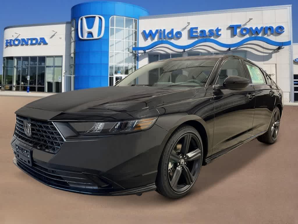 new 2025 Honda Accord Hybrid car