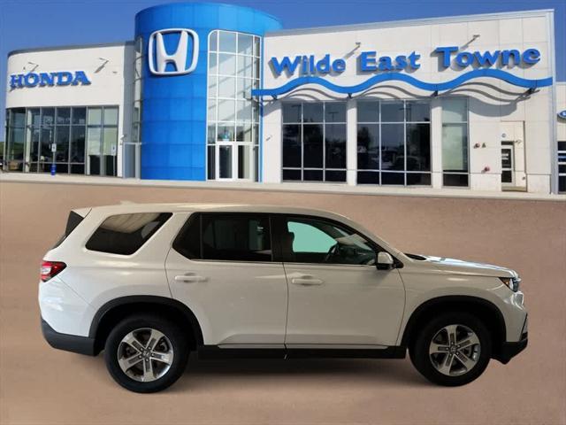 used 2025 Honda Pilot car, priced at $44,782