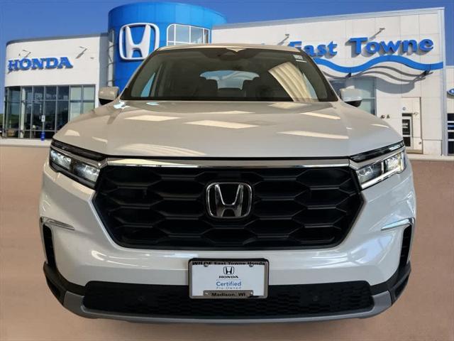 used 2025 Honda Pilot car, priced at $44,782
