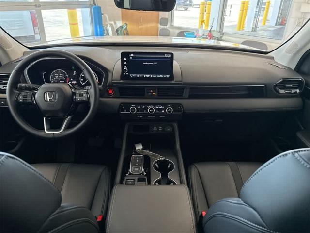 used 2025 Honda Pilot car, priced at $44,782