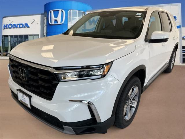 used 2025 Honda Pilot car, priced at $44,782