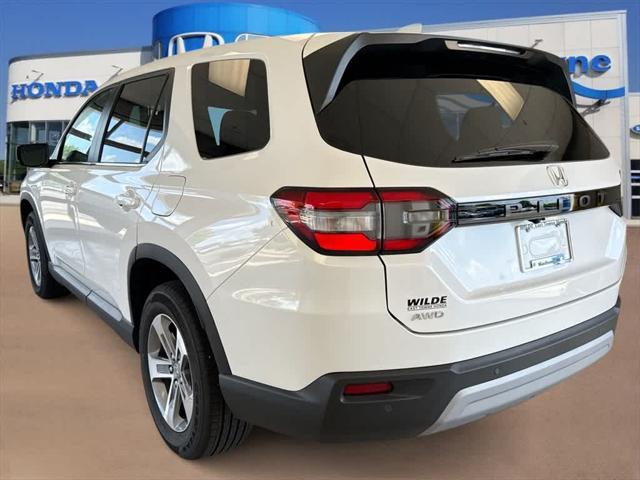 used 2025 Honda Pilot car, priced at $44,782