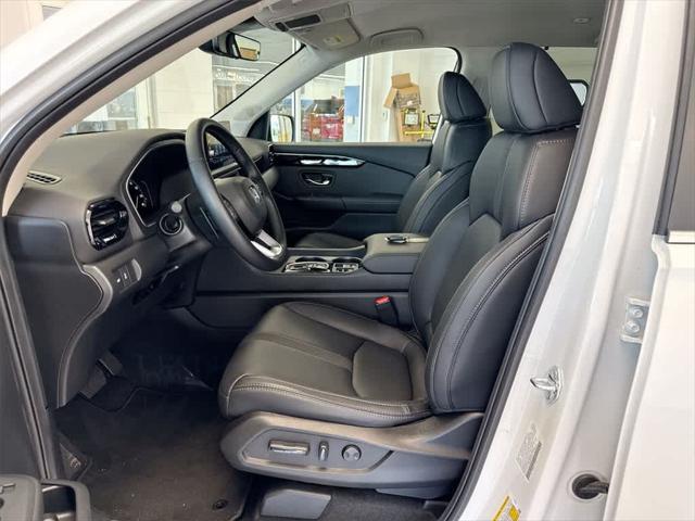 used 2025 Honda Pilot car, priced at $44,782