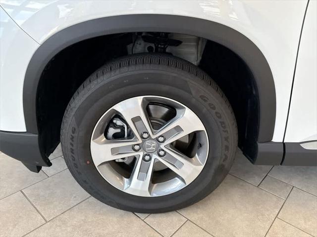 used 2025 Honda Pilot car, priced at $44,782