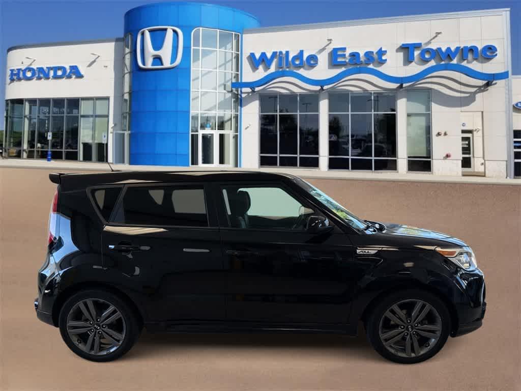 used 2016 Kia Soul car, priced at $10,504