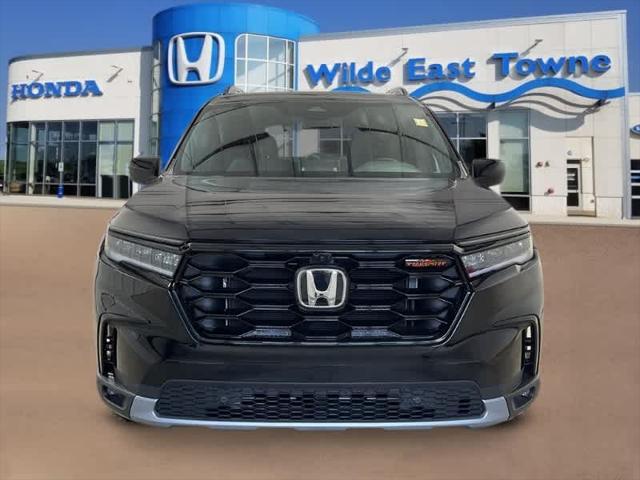 new 2025 Honda Pilot car, priced at $50,975