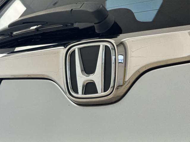 used 2021 Honda CR-V car, priced at $29,657