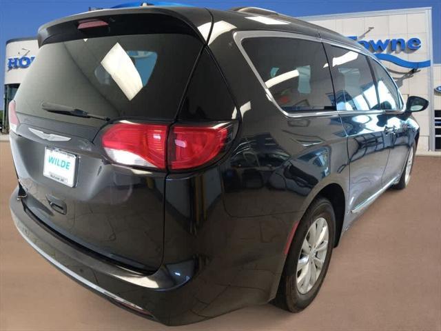 used 2017 Chrysler Pacifica car, priced at $13,626