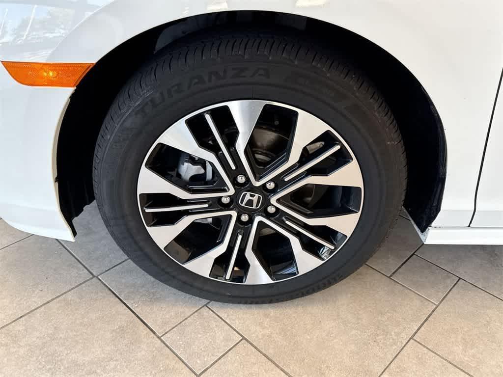 used 2025 Honda Odyssey car, priced at $47,772