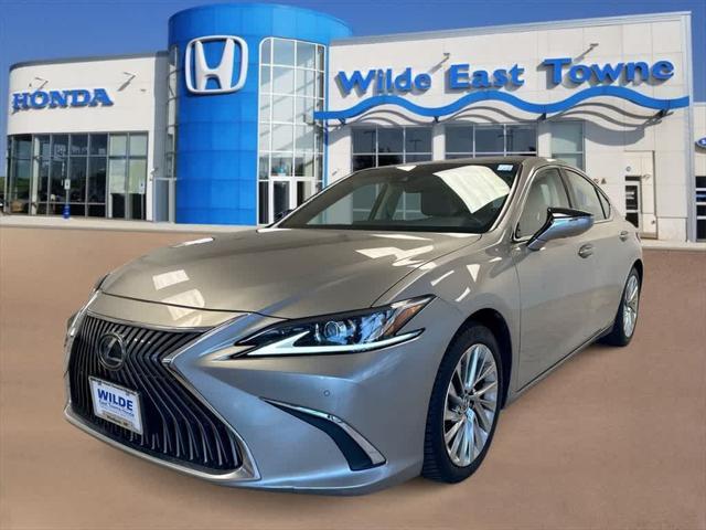 used 2020 Lexus ES 350 car, priced at $30,846