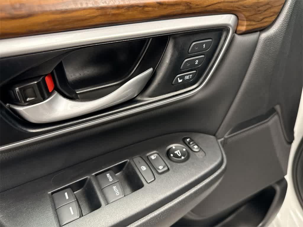 used 2020 Honda CR-V car, priced at $23,338