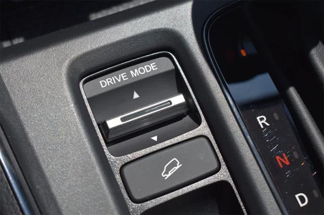 new 2026 Honda CR-V Hybrid car, priced at $38,525