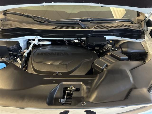 used 2025 Honda Ridgeline car, priced at $43,122