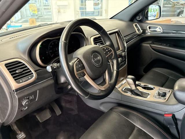 used 2017 Jeep Grand Cherokee car, priced at $16,544