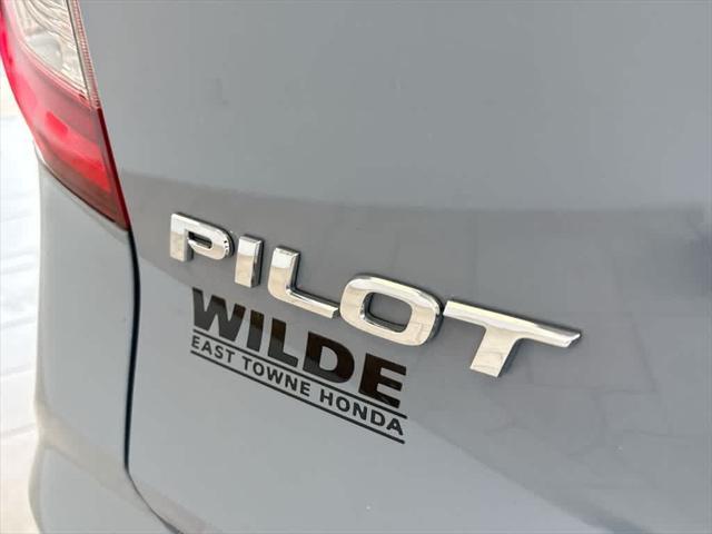 used 2022 Honda Pilot car, priced at $31,735