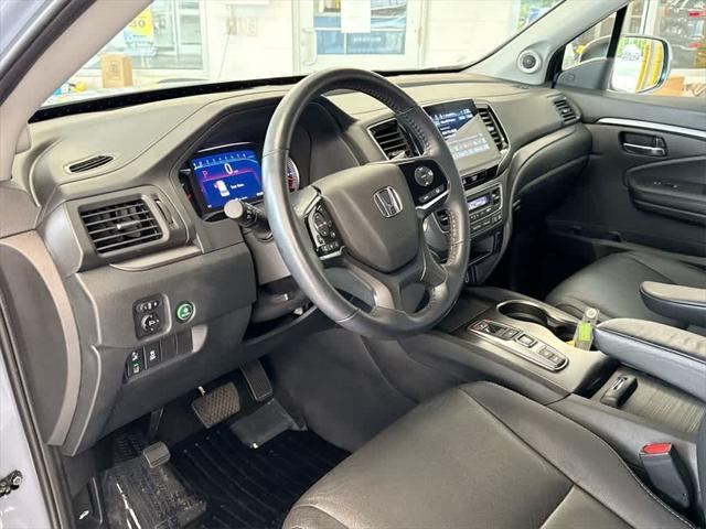 used 2022 Honda Pilot car, priced at $31,735