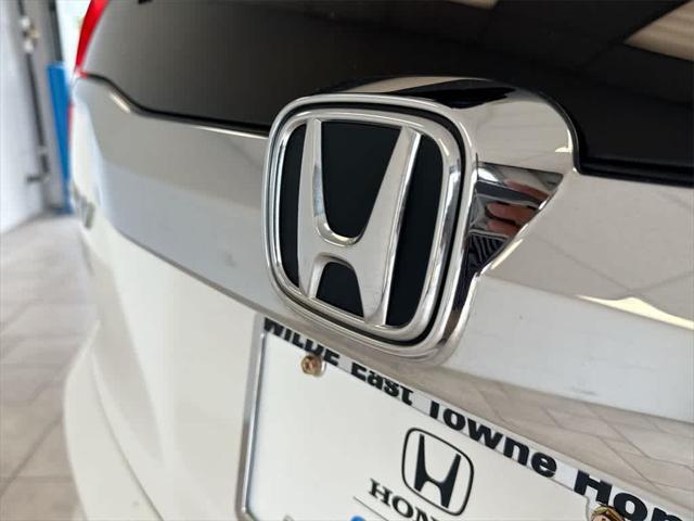 used 2015 Honda CR-V car, priced at $15,547