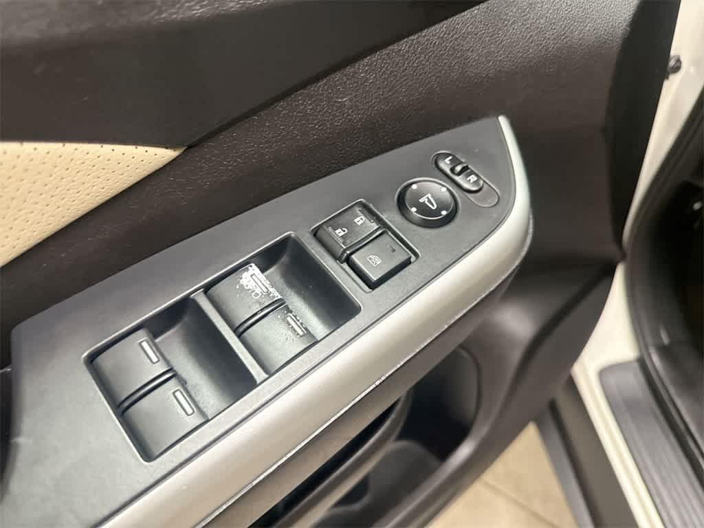 used 2015 Honda CR-V car, priced at $15,070