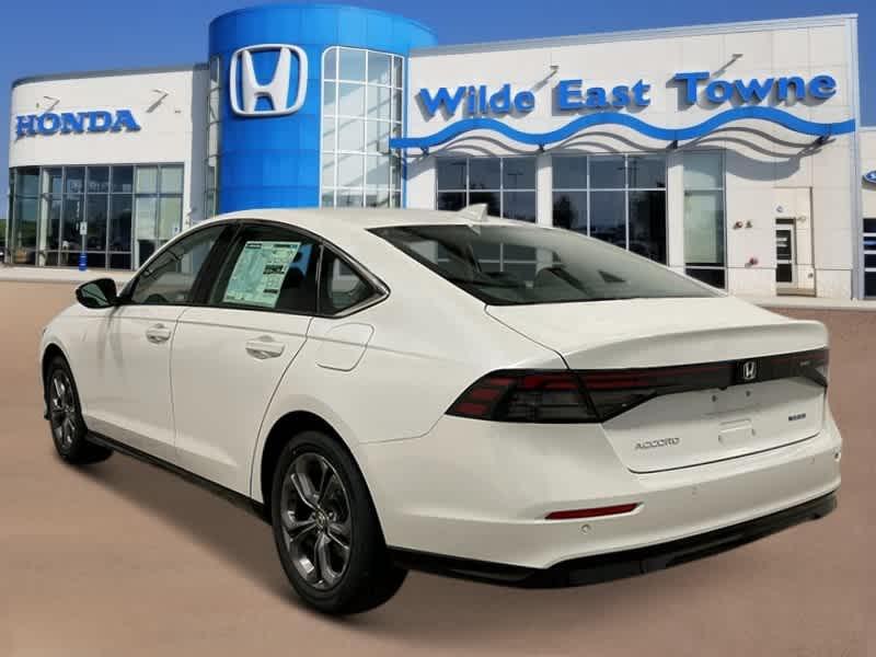 new 2025 Honda Accord Hybrid car