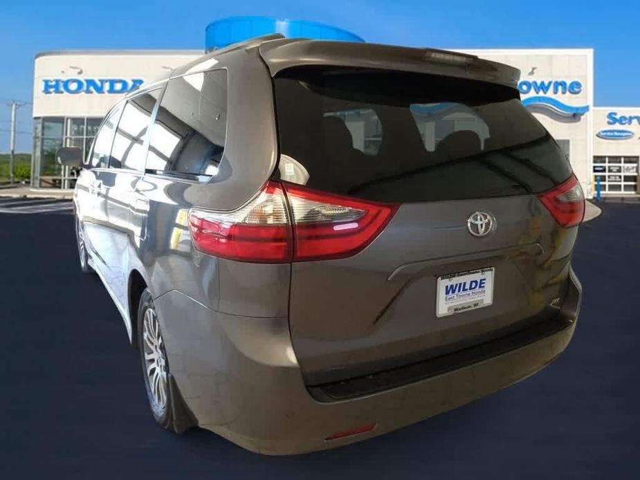 used 2020 Toyota Sienna car, priced at $38,290