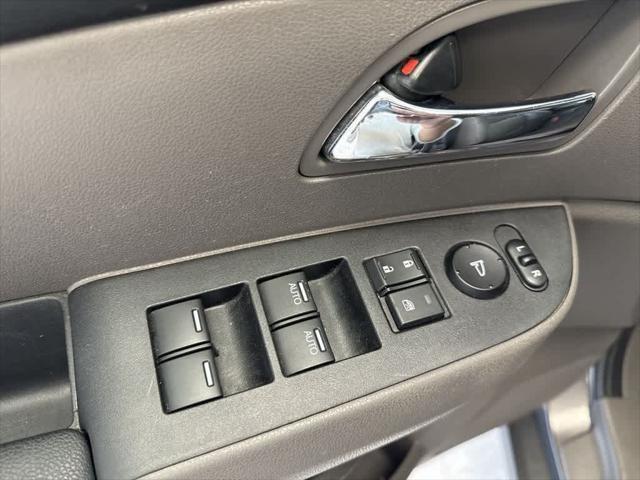 used 2015 Honda Odyssey car, priced at $9,999