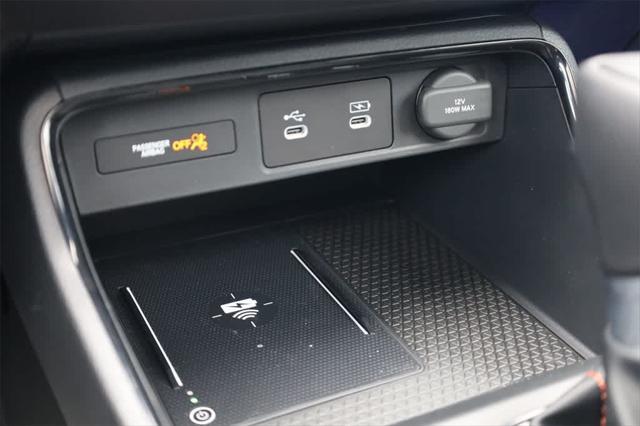 new 2026 Honda CR-V Hybrid car, priced at $40,650