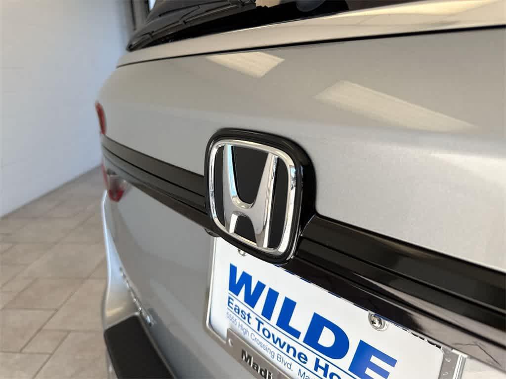 used 2025 Honda Odyssey car, priced at $43,063