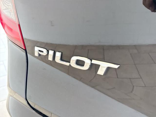 used 2020 Honda Pilot car, priced at $23,343