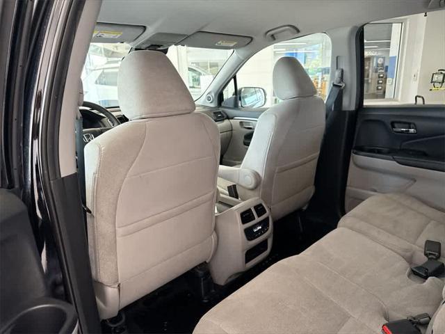 used 2020 Honda Pilot car, priced at $23,343