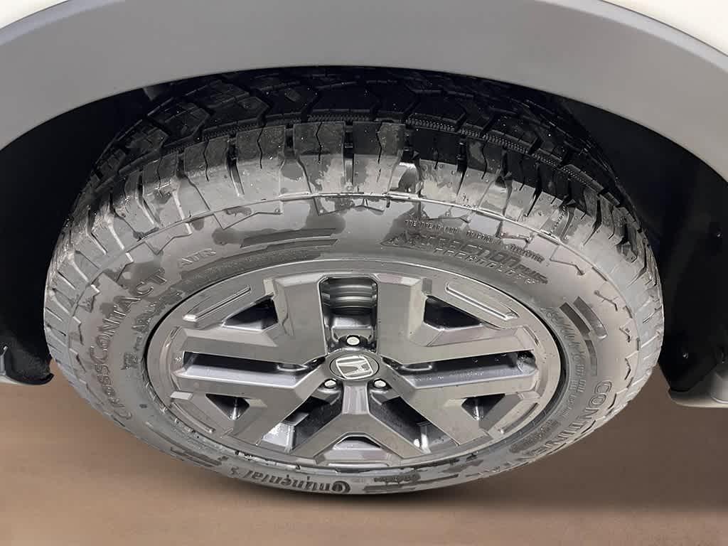 new 2026 Honda CR-V Hybrid car, priced at $39,792