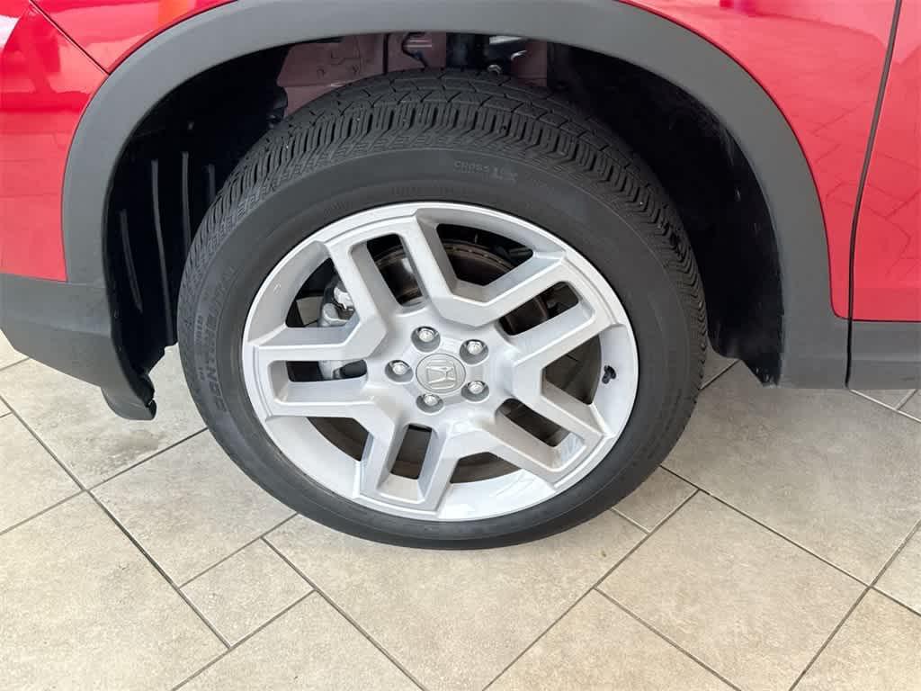 used 2024 Honda Passport car, priced at $36,406