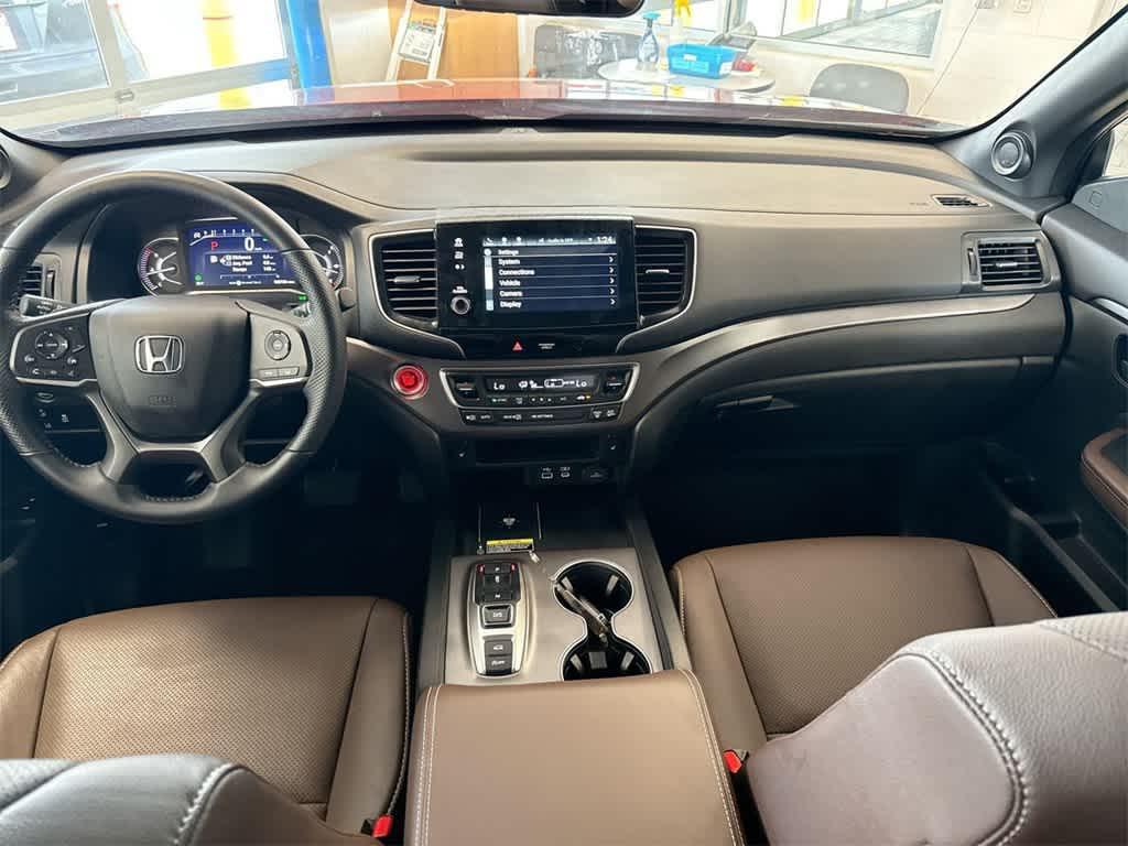 used 2024 Honda Passport car, priced at $36,406