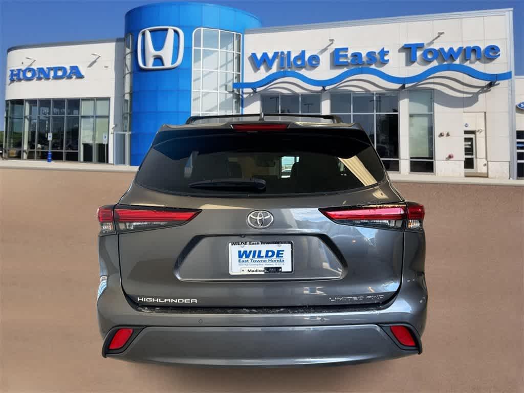 used 2023 Toyota Highlander car, priced at $41,832