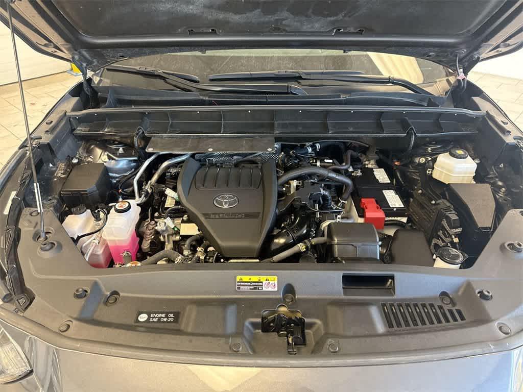 used 2023 Toyota Highlander car, priced at $41,832