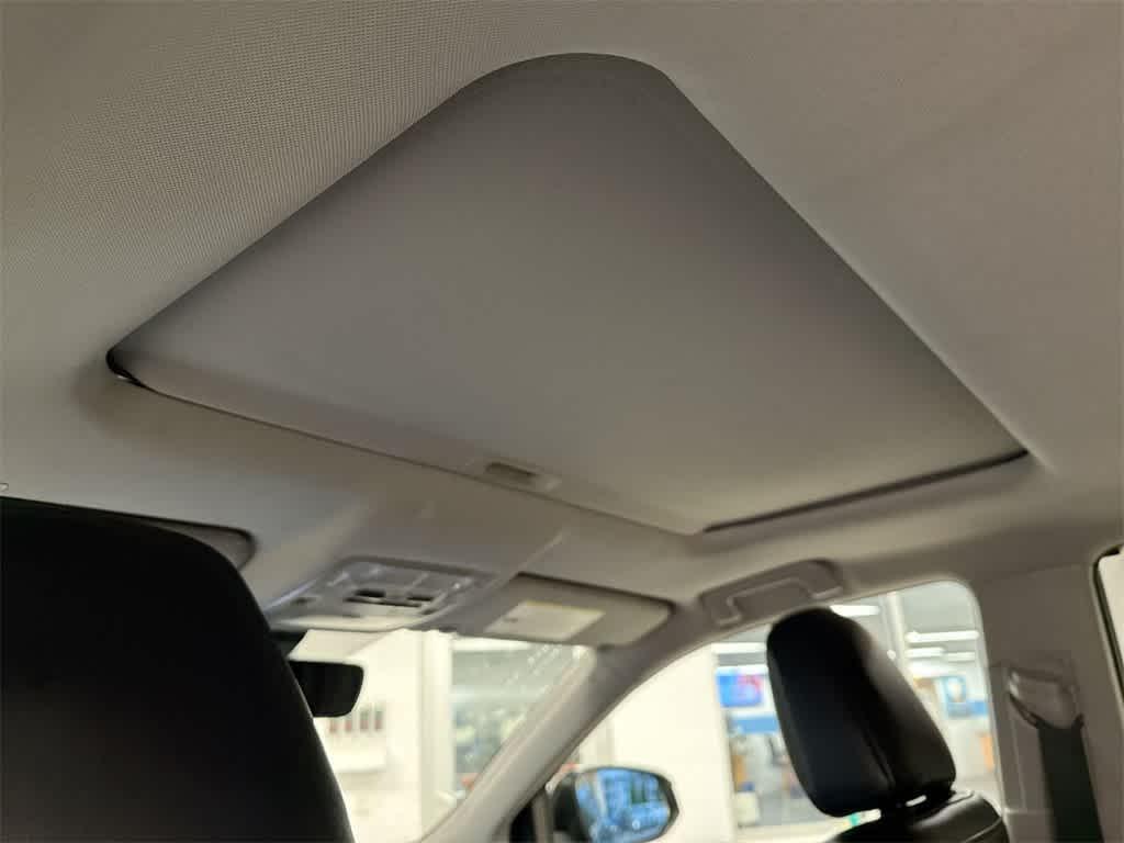 used 2019 Toyota Highlander car, priced at $31,228