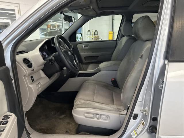 used 2015 Honda Pilot car, priced at $15,255