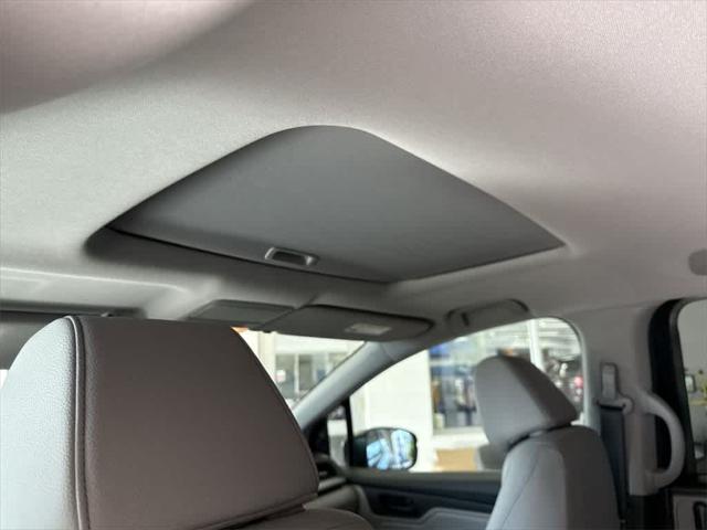 used 2023 Honda Odyssey car, priced at $38,651