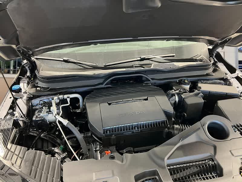 new 2025 Honda Pilot car, priced at $48,573