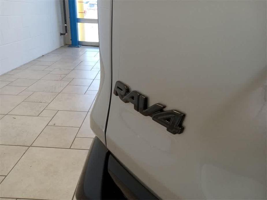 used 2019 Toyota RAV4 Hybrid car, priced at $29,105