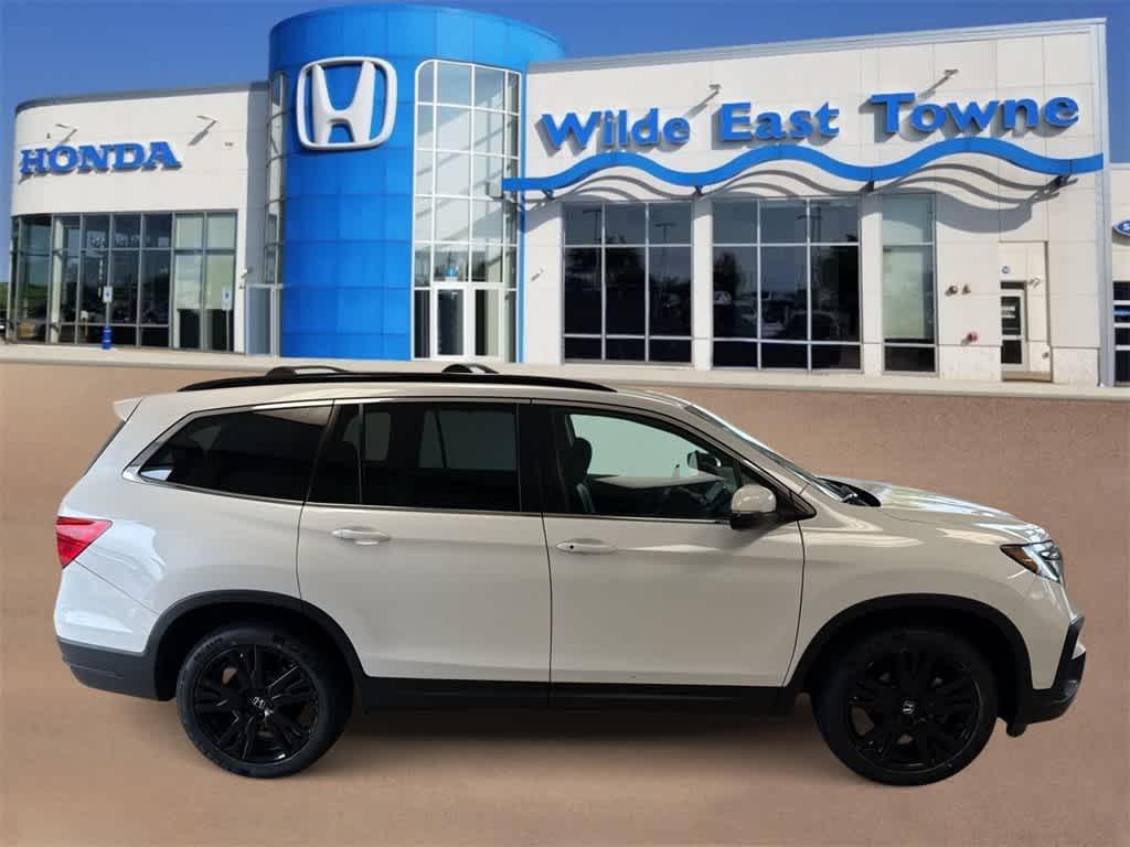 used 2022 Honda Pilot car, priced at $31,890