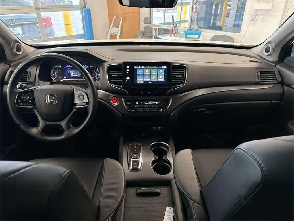 used 2022 Honda Pilot car, priced at $31,890