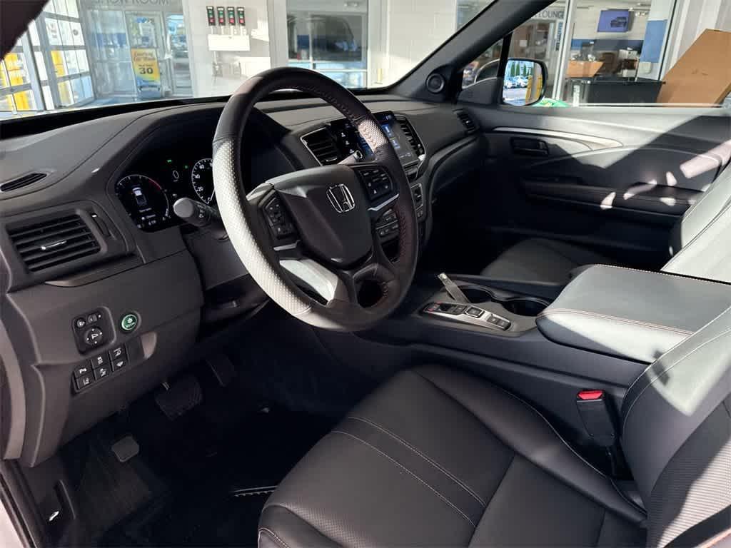 used 2025 Honda Ridgeline car, priced at $41,952