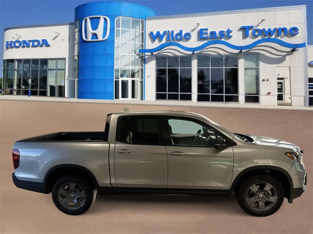 used 2025 Honda Ridgeline car, priced at $41,952