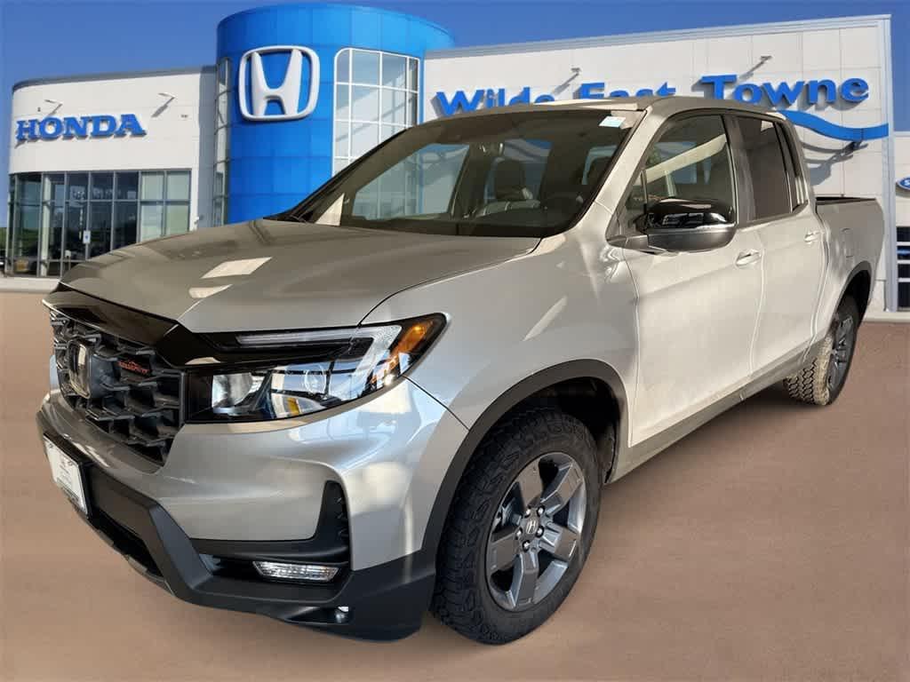 used 2025 Honda Ridgeline car, priced at $41,952
