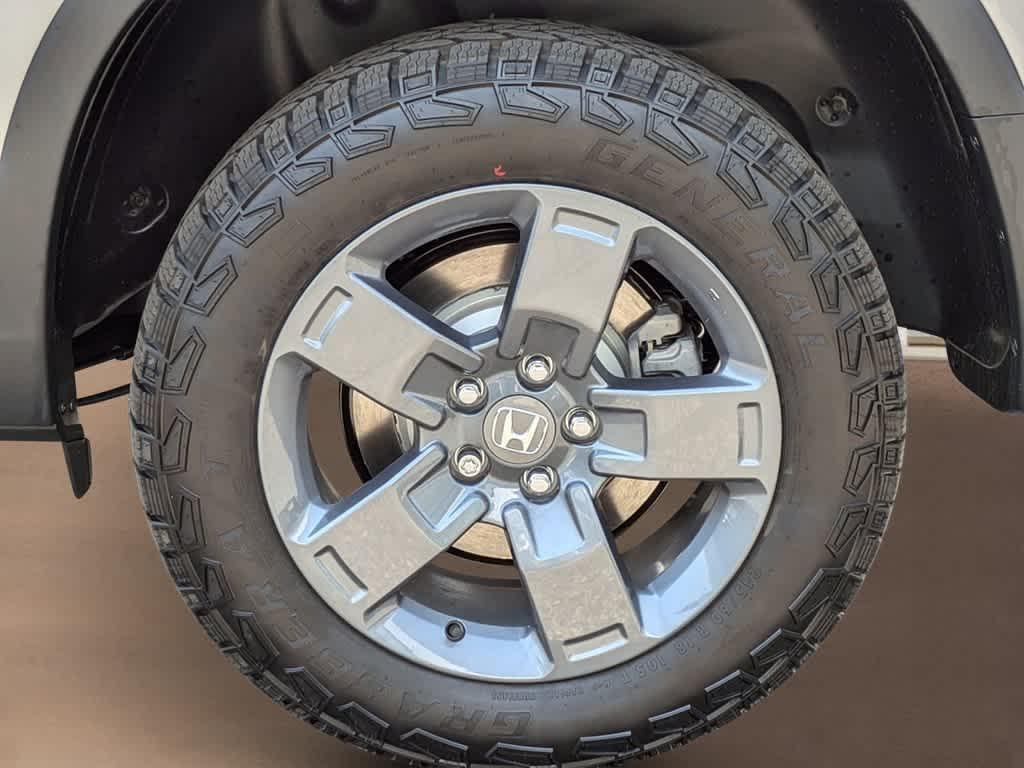 new 2025 Honda Ridgeline car, priced at $44,282
