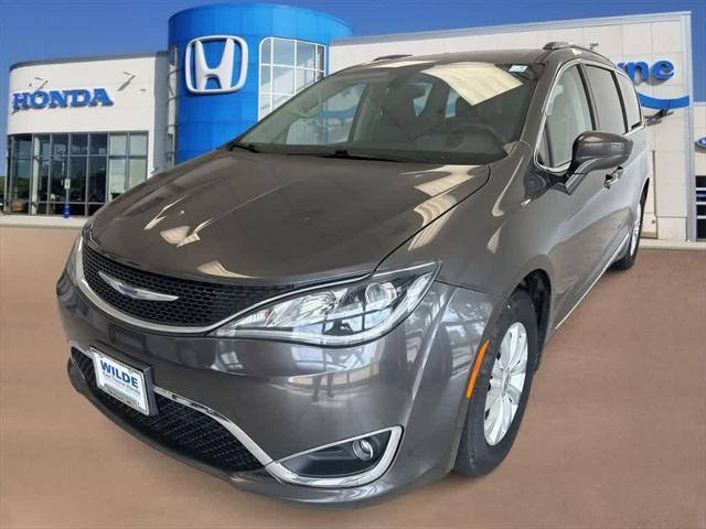used 2018 Chrysler Pacifica car, priced at $14,469