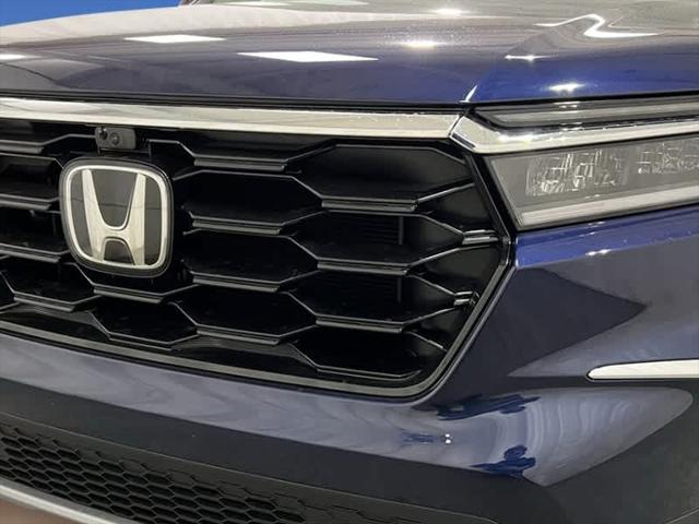 new 2025 Honda Pilot car, priced at $50,995